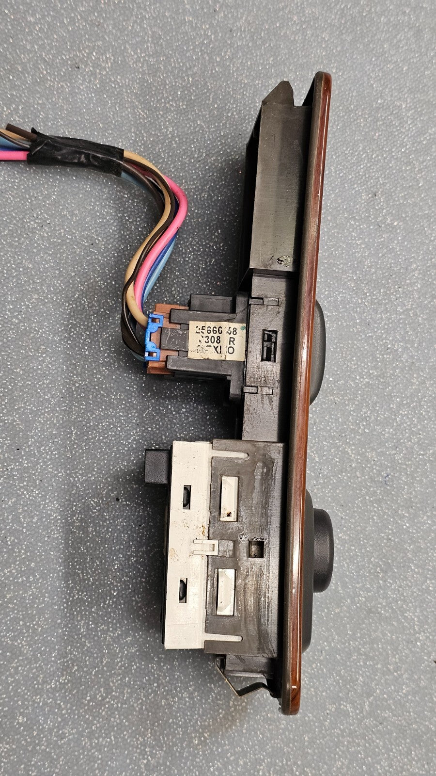 🔥97-99 CADILLAC DEVILLE FRONT RIGHT PASSENGER DOOR WINDOW SWITCH BLACK/WOOD