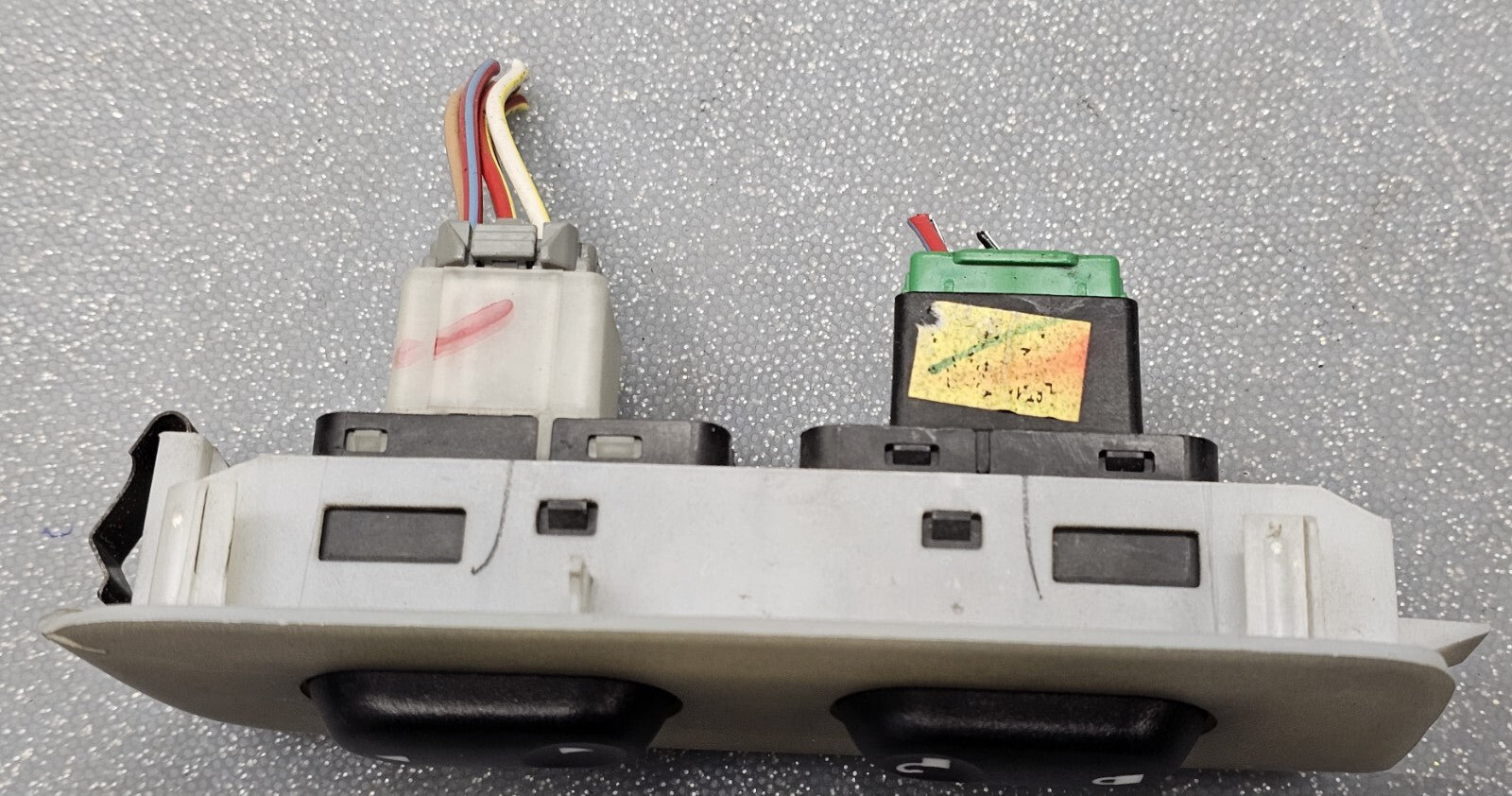 🔥01-07 FORD ESCAPE RIGHT PASSENGER FRONT POWER DOOR WINDOW SWITCH LT TAN OEM