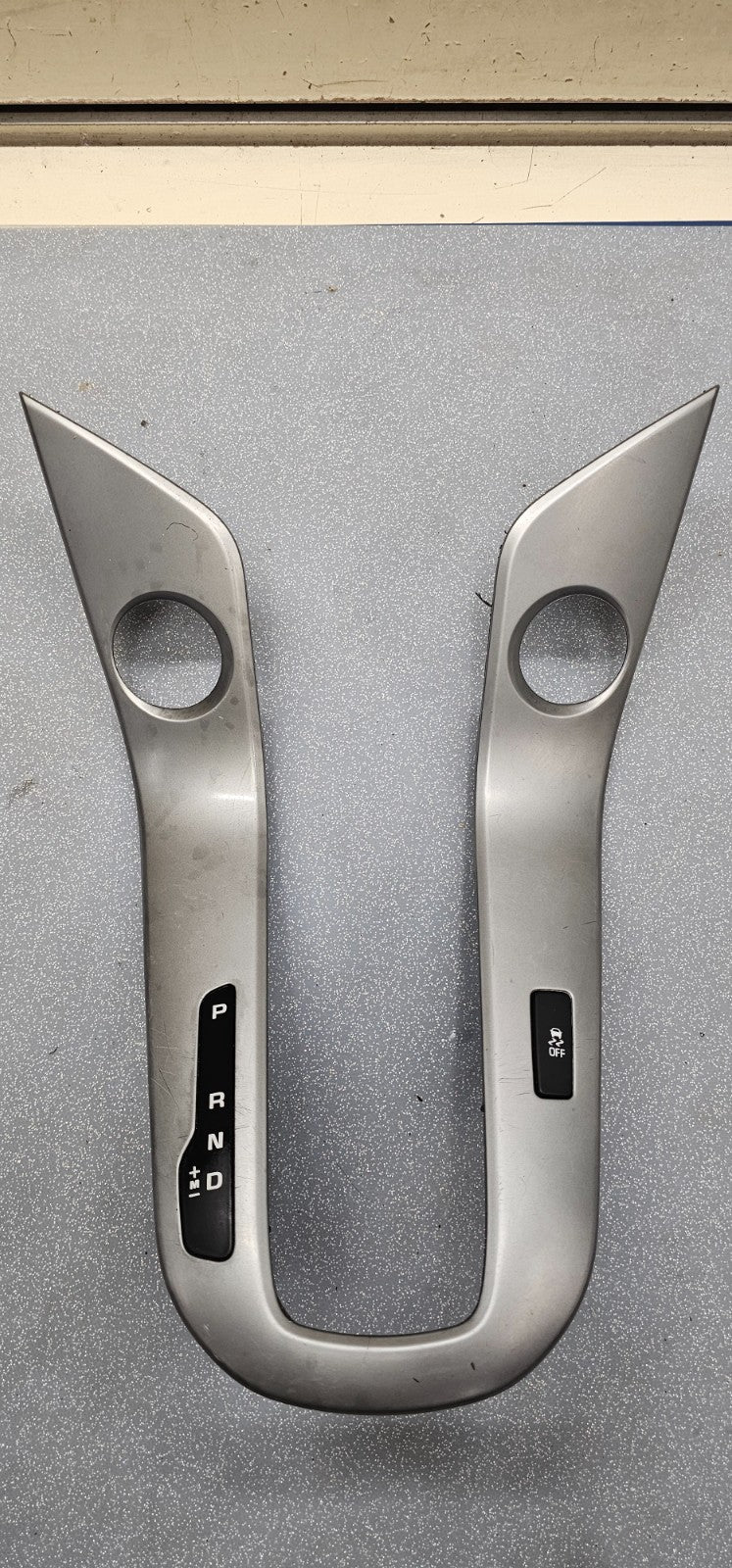 🔥11-15 Chevy Cruze INDICATOR TRANSMISSION GEAR SHIFTER TRIM BEZEL SILVER OEM