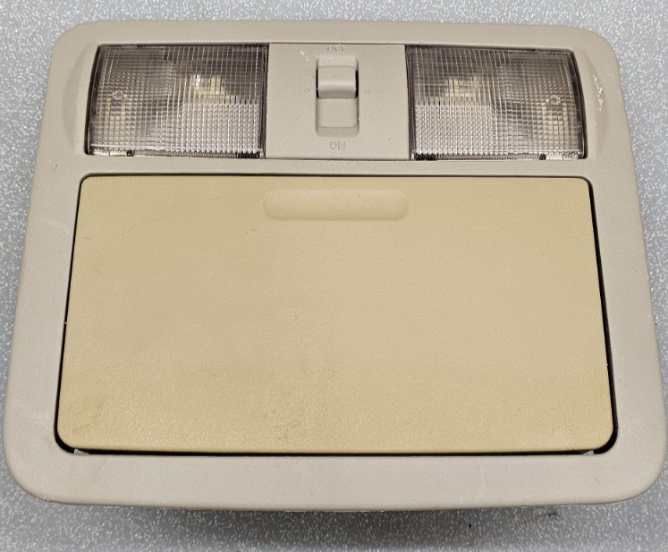 🔥16-24 Nissan Titan XD NV Overhead Console Dome Map Light Lamp Assembly Tan