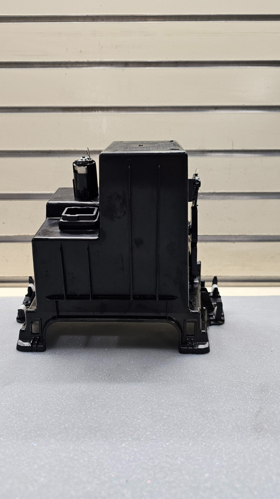 🔥12-14 Toyota Camry FRONT CENTER DASH COMPARTMENT STORAGE BIN BLACK