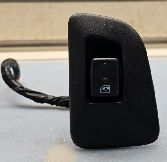 🔥03-06 Silverado Tahoe Suburban Yukon Sierra Left Rear Window Door Switch Black