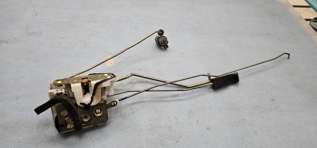 🔥2001-2005 HONDA CIVIC 2DR front Left Driver manual Door Lock Latch OEM