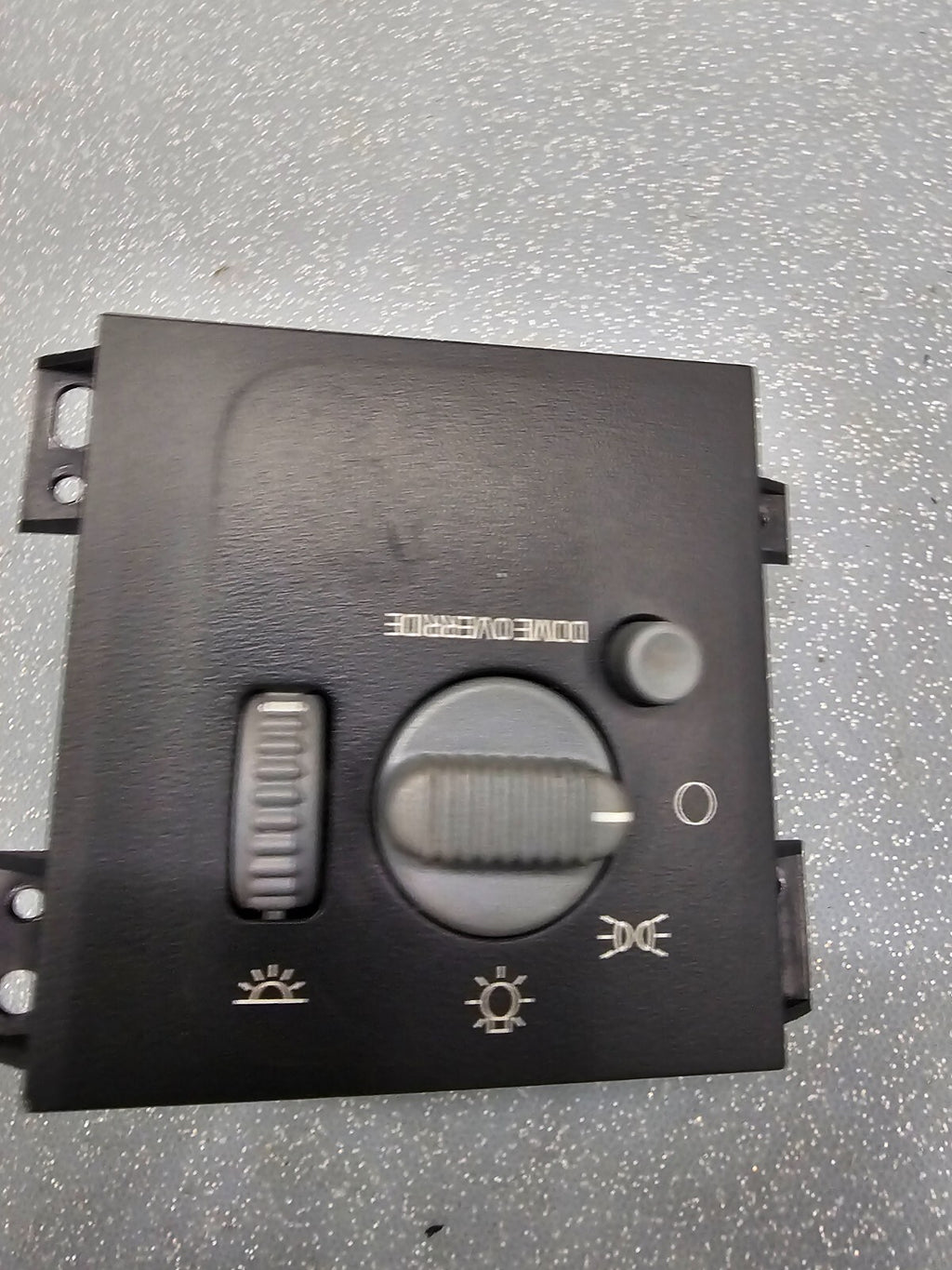 🔥98-04 BLAZER S10 JIMMY SONOMA Head light Switch FOG Lamp DOME OVERRIDE HS1