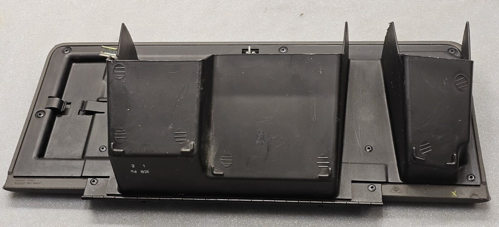 99-06 SILVERADO SIERRA Dash GLOVE BOX Storage Compartment Assembly Gray G3