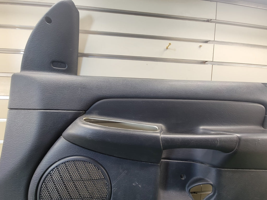🔥02-05 Dodge RAM Interior Door Panel Front LRIGHT PASSENGER BLACK Auto D11