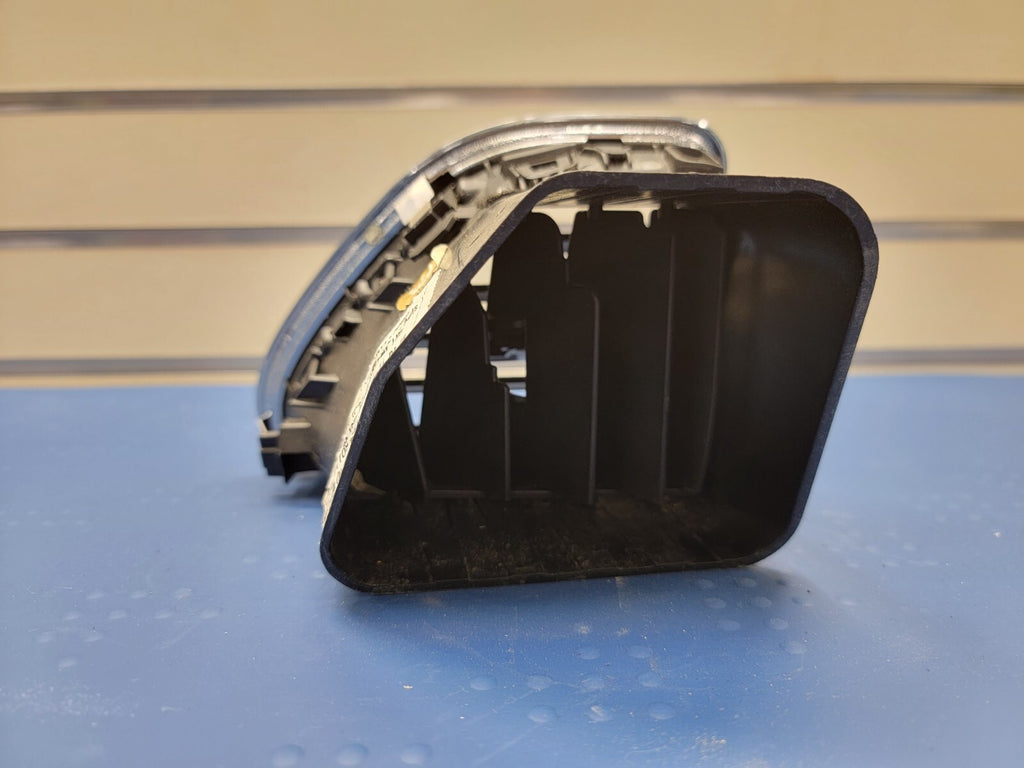 2011 - 2014 CHRYSLER 200 AC HEATER AIR VENT GRILLE DASHBOARD DRIVER LEFT LH TAN