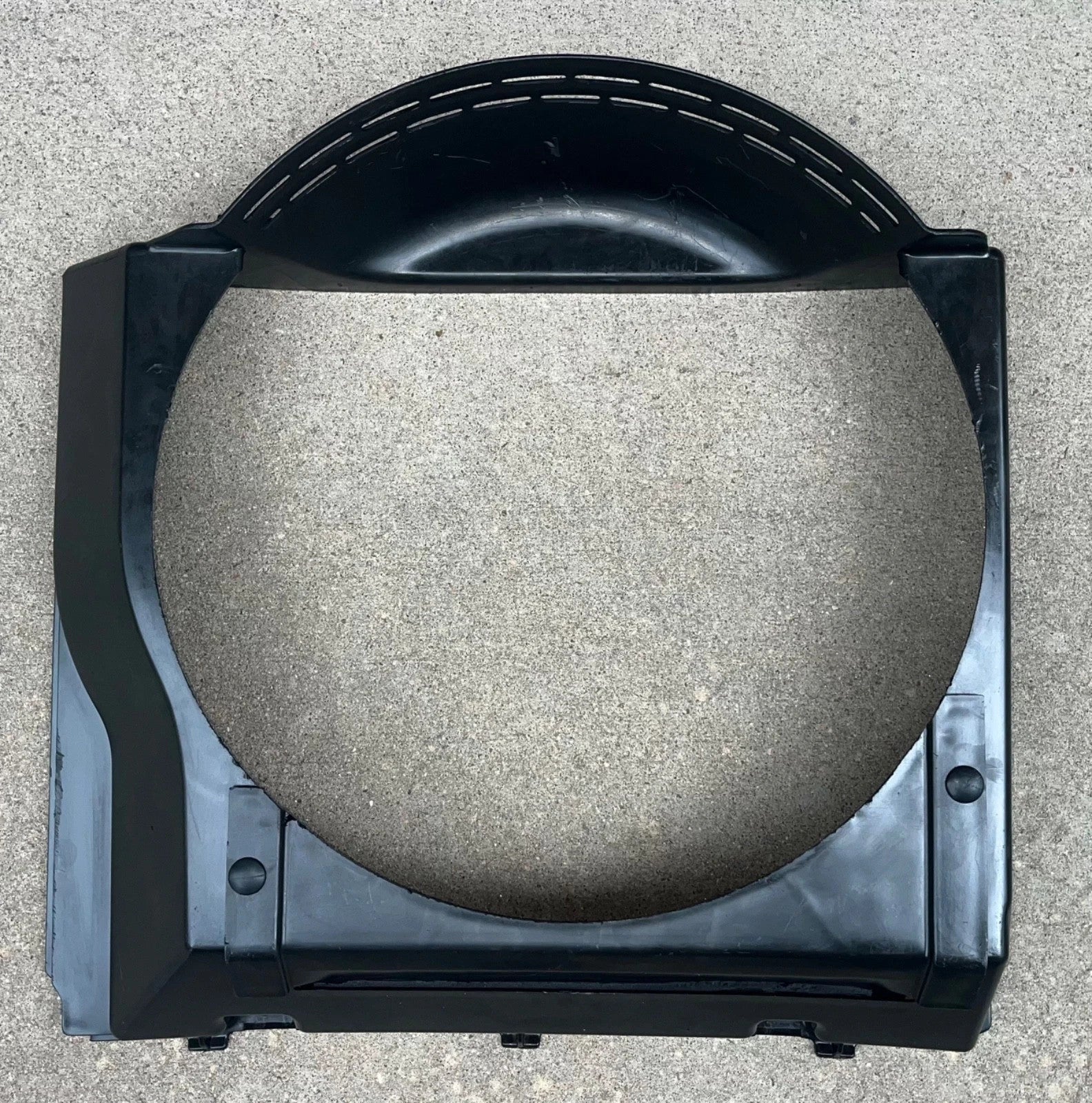 🔥93-98 Jeep Grand Cherokee ZJ Cooling Fan Radiator Shroud 5.2 V8 OEM