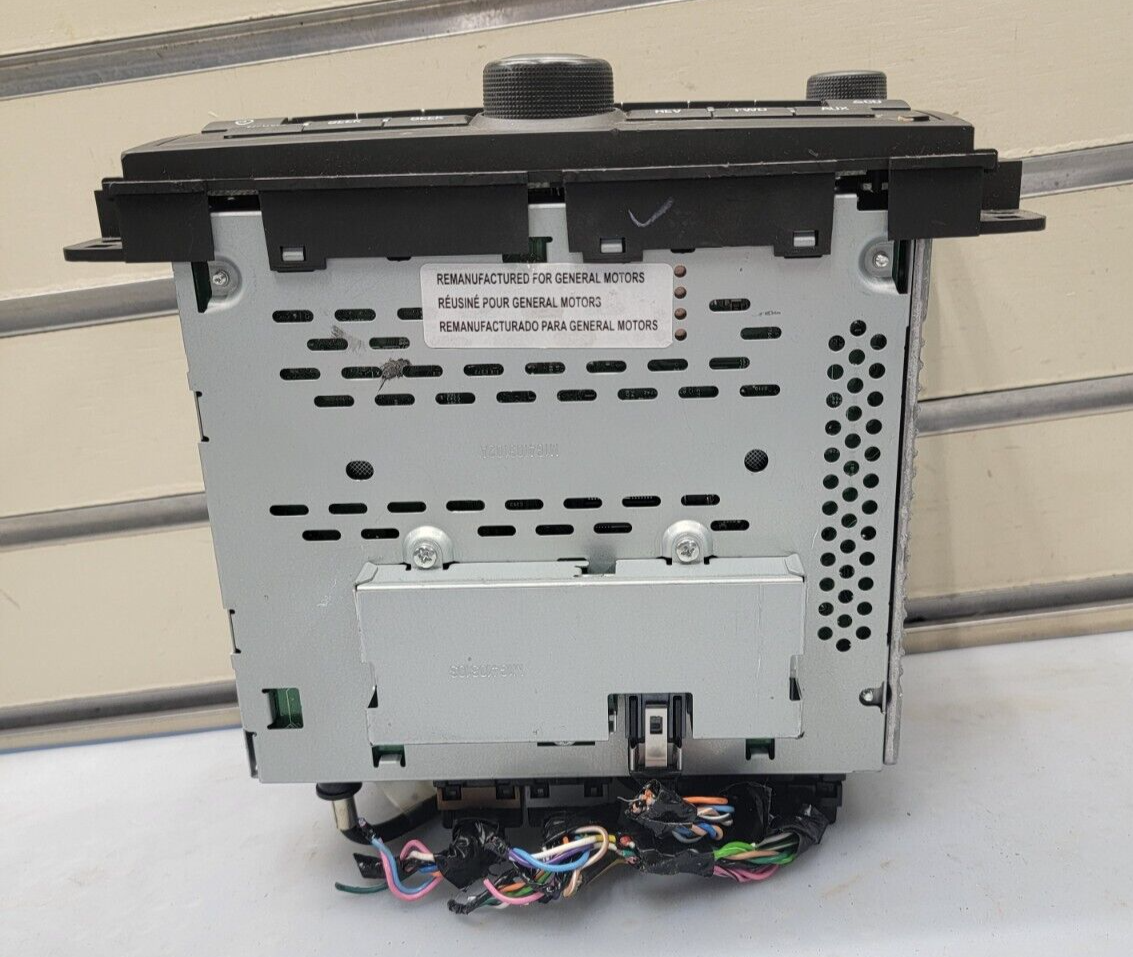 🔥09-12 Chevy Traverse Enclave Acadia Dash AM FM Radio Display DVD/CD AUX Player