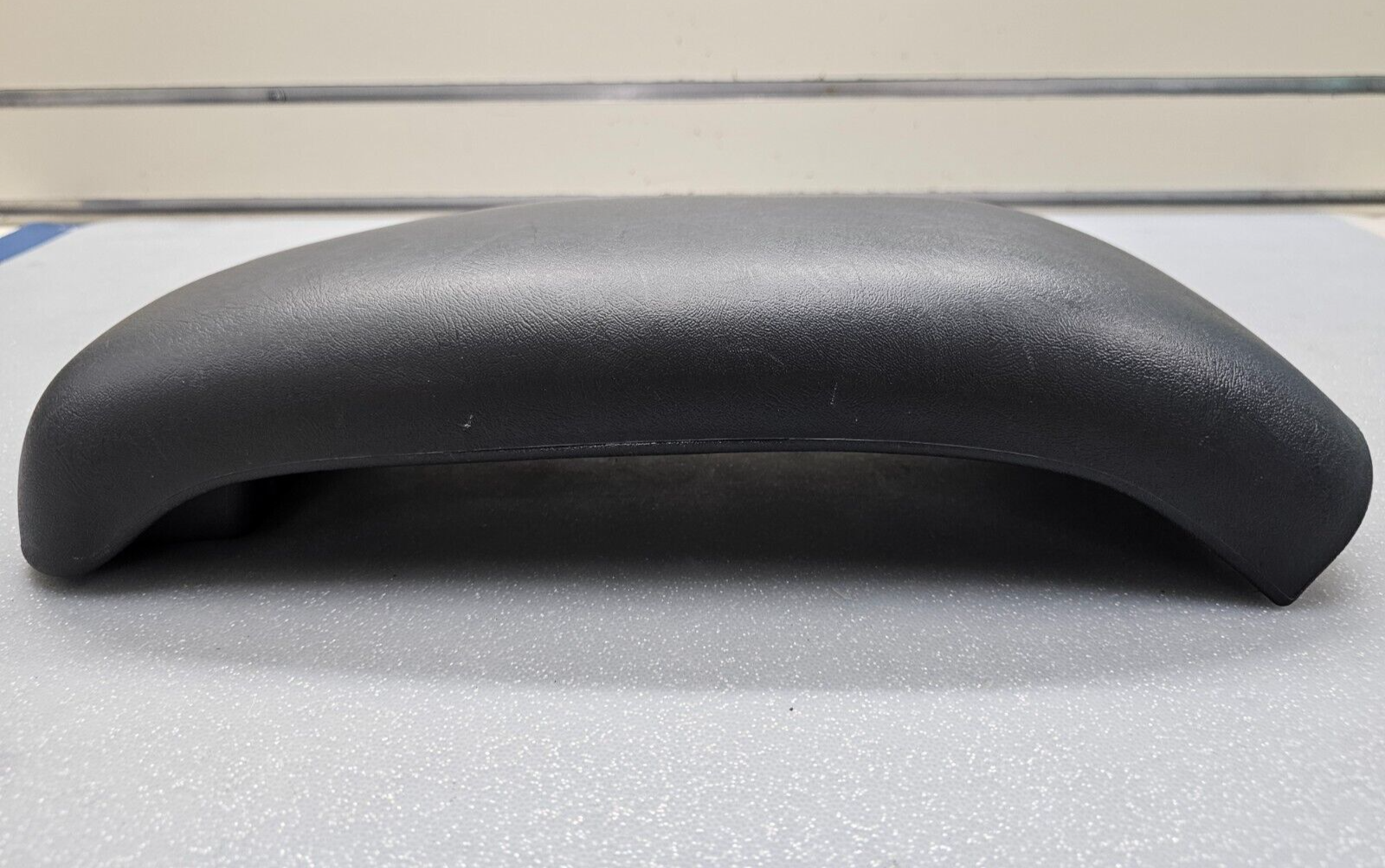 🔥98-04 BLAZER S10 JIMMY SONOMA Front Center Console Lid Arm Rest Cover BLACK L7