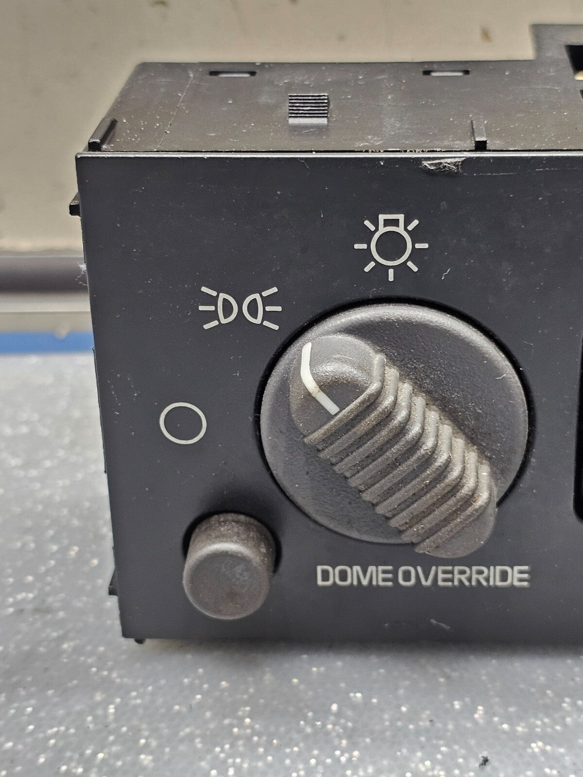 🔥95-99 CHEVY GMC TRUCK C/K Headlight Lamp Control Switch DOME OVER RIDE HS2