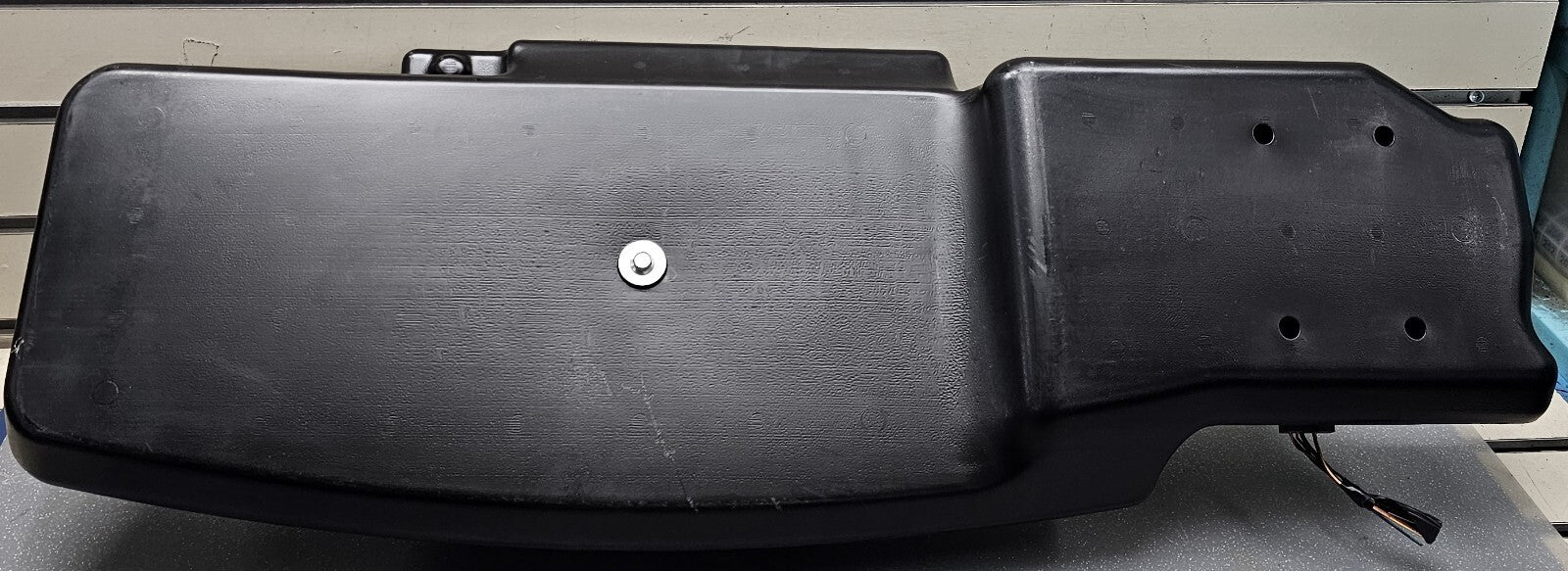 🔥2008-2011 Lincoln Town Car Rear Audio Speaker With Amplifier Assembly OEM