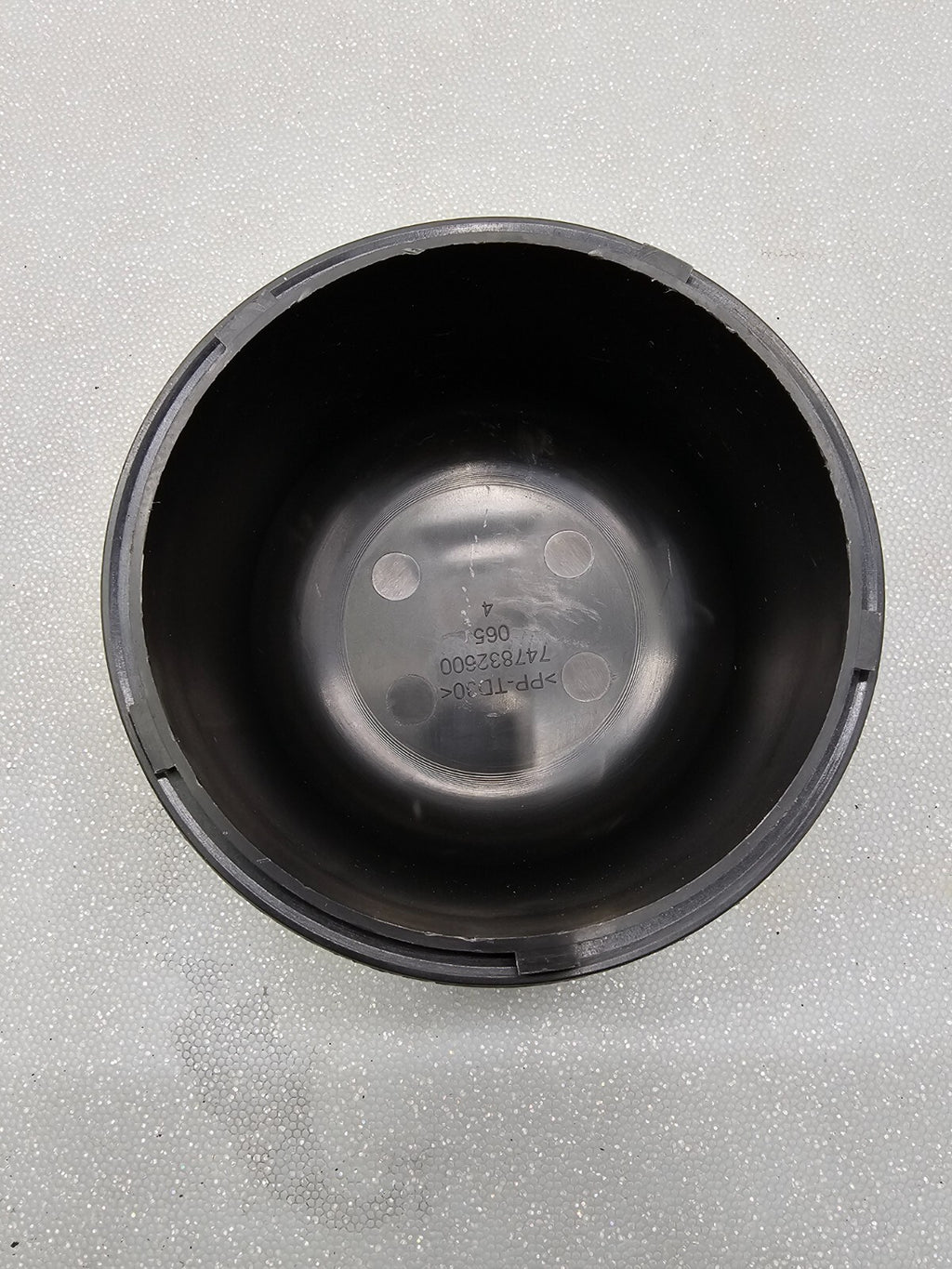 🔥2010-2017 Chevy Equinox Cover Rear Dust Cap Light Lamp Bulb Access OEM Back