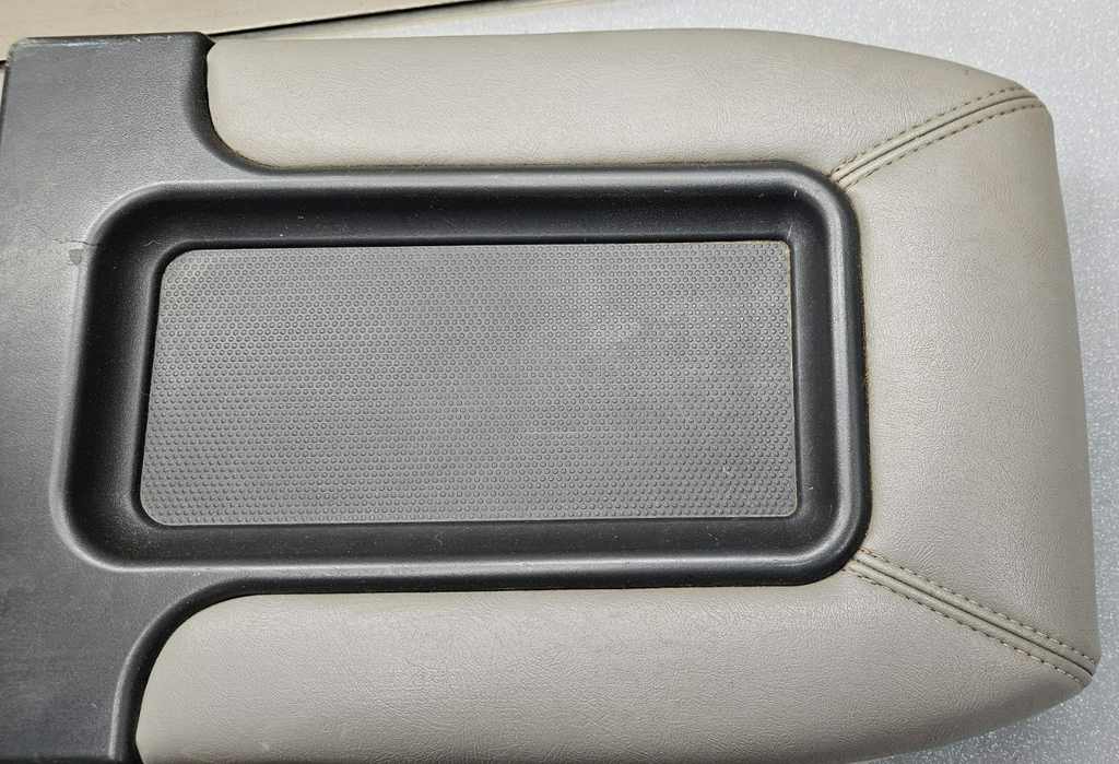 🔥99-06 SILVERADO SIERRA Center Console JUMP SEAT Armrest Leather Gray JS4