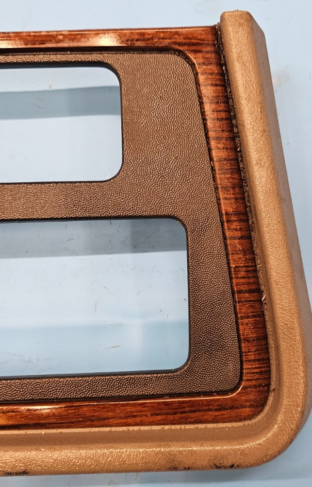 🔥03-06 Escalade Dash AM FM Radio Bezel Trim Instrument Panel Assembly woodgrain