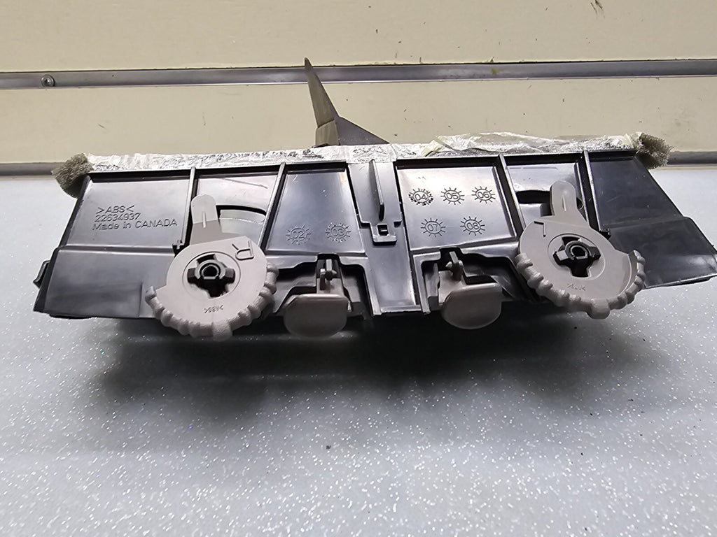 🔥04-08 Chevy Malibu Center Dash AC AIR Vent Tan  OEM