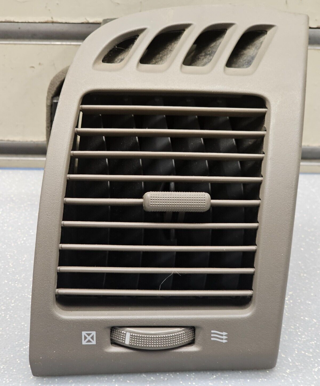 🔥02-06 CAMRY DASH RIGHT PASSENGER AIR VENT CONDITIONING HEATER FILTER TAN OEM