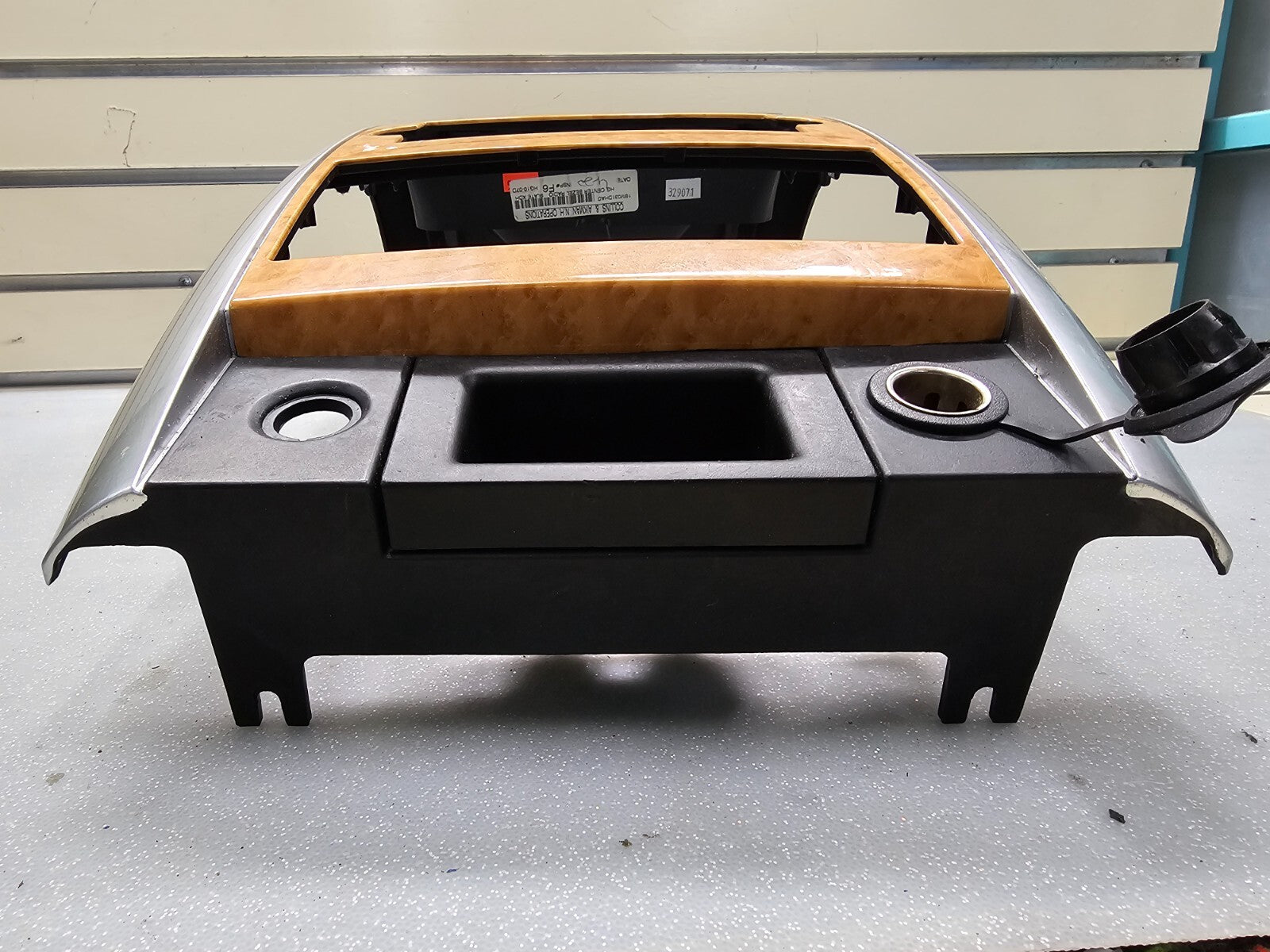 🔥04-09 DURANGO ASPEN Center Dash FM RADIO DISPLAY STEREO BEZEL TRIM PANEL WOOD