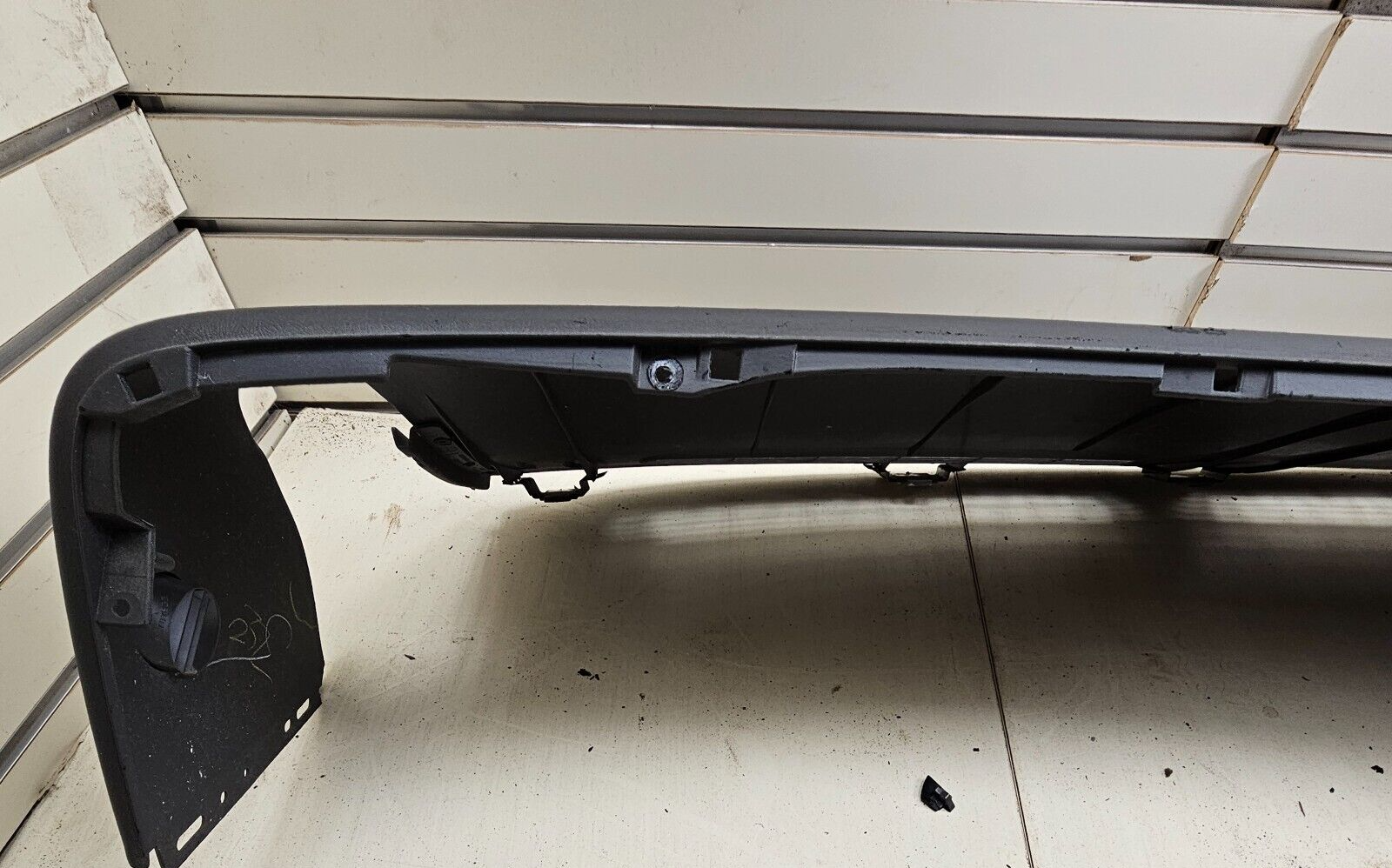 99-06 SILVERADO SIERRA TAHOE Upper Dash Cap Cover Top Dashboard Pad DK GRAY DP1