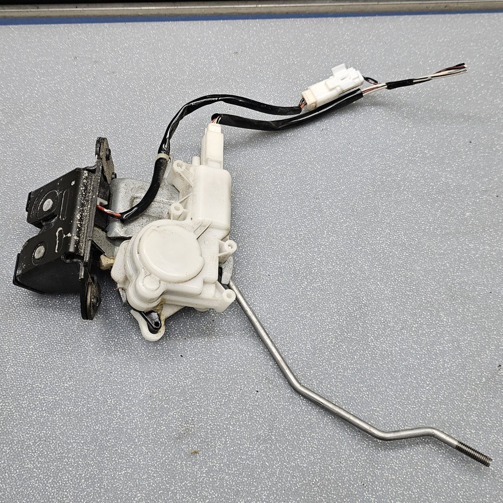 07-12 Mazda CX-7 Rear Gate Latch Tailgate Liftgate Trunk Lock Actuator Assembly