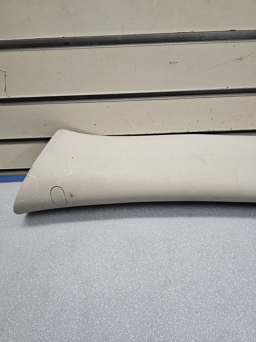 🔥07-13 Silverado Sierra A Pillar Roof Molding LEFT Driver Speak LIGHT GRAY P2