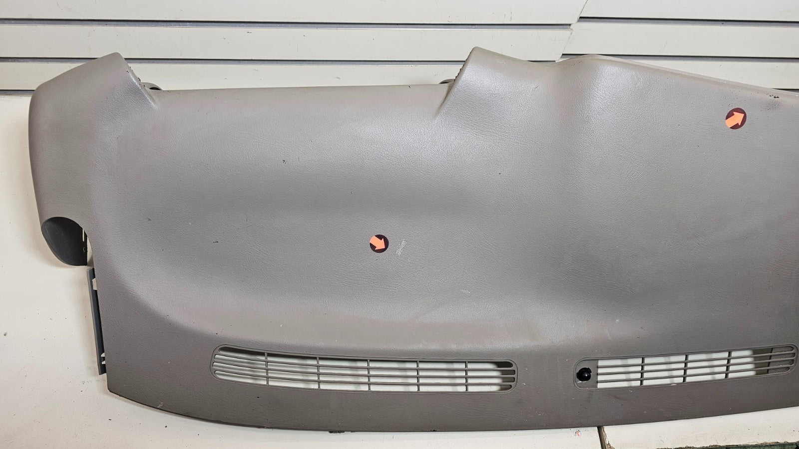🔥99-06 SILVERADO SIERRA TAHOE Upper Cap Cover Top Dashboard Dash Pad Tan DP1