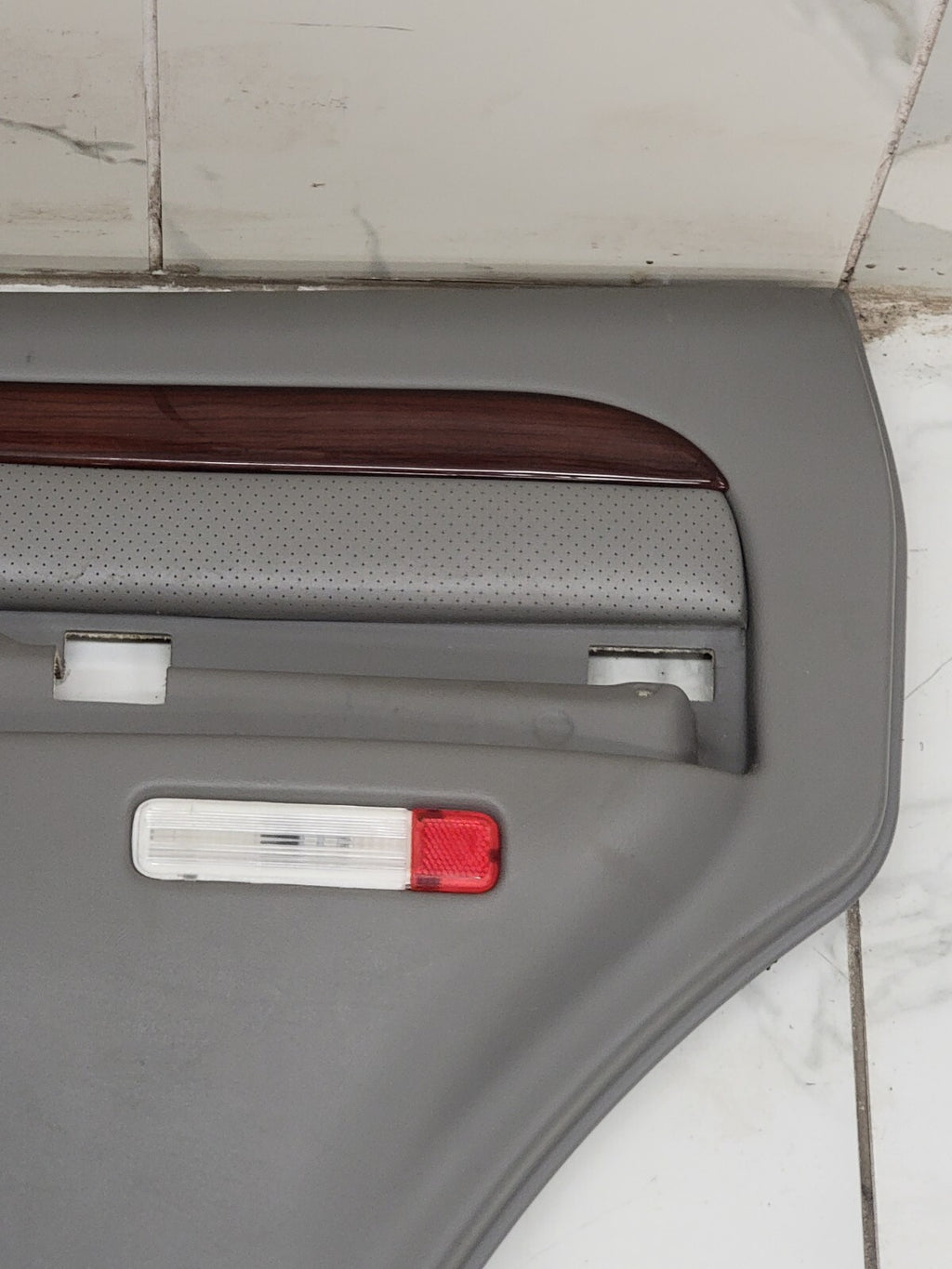 🔥99-06 Silverado SIERRA Door Panel Rear RIGHT /No Arm LIGHT GRAY G-H2 D7