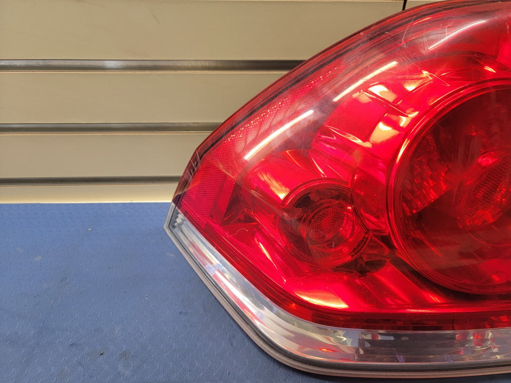 🔥2006-2013 Chevy Impala Tail Light Brake Lamp LH LEFT DRIVER Side OEM