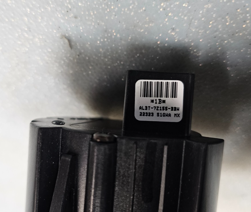 🔥12-14 Ford F-150 Dash 4X4 Differential Control Switch Boot Release Push Button