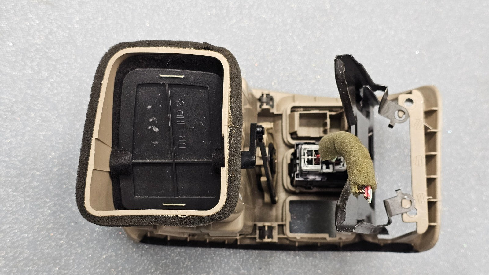 🔥98-02 HONDA ACCORD Dash Left Driver Air Vent Heater Conditioning Golden