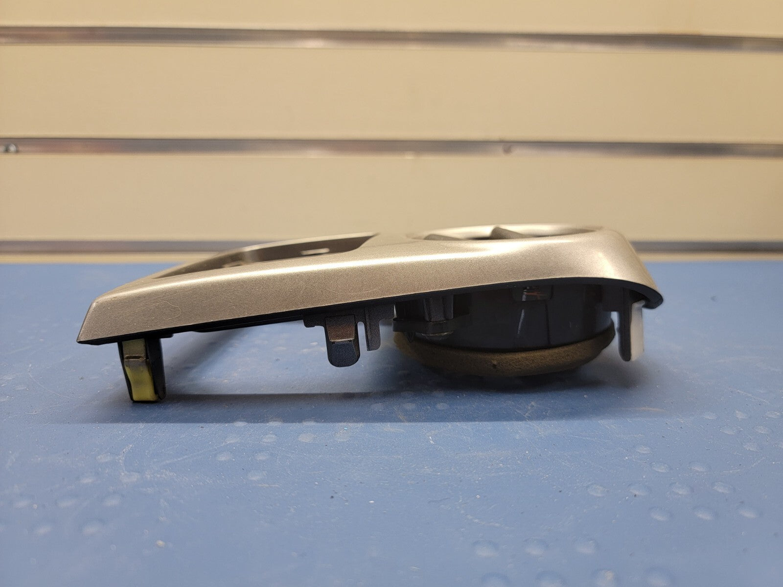 🔥2003-2008 Toyota Matrix Pontiac Vibe Air Vent LEFT DRIVER