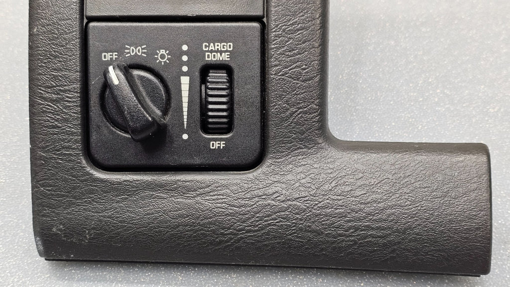 02-05 Dodge RAM Dash Front Left Driver Headlight Switch Bezel Air Vent BLACK VT7