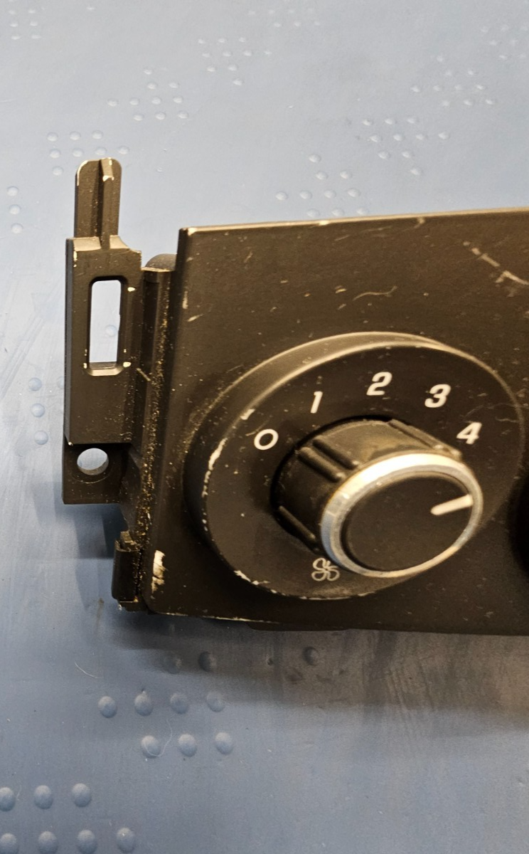 11-17 Jeep Compass Patriot Dash Climate Control Unit AC Heater Temperature HVAC