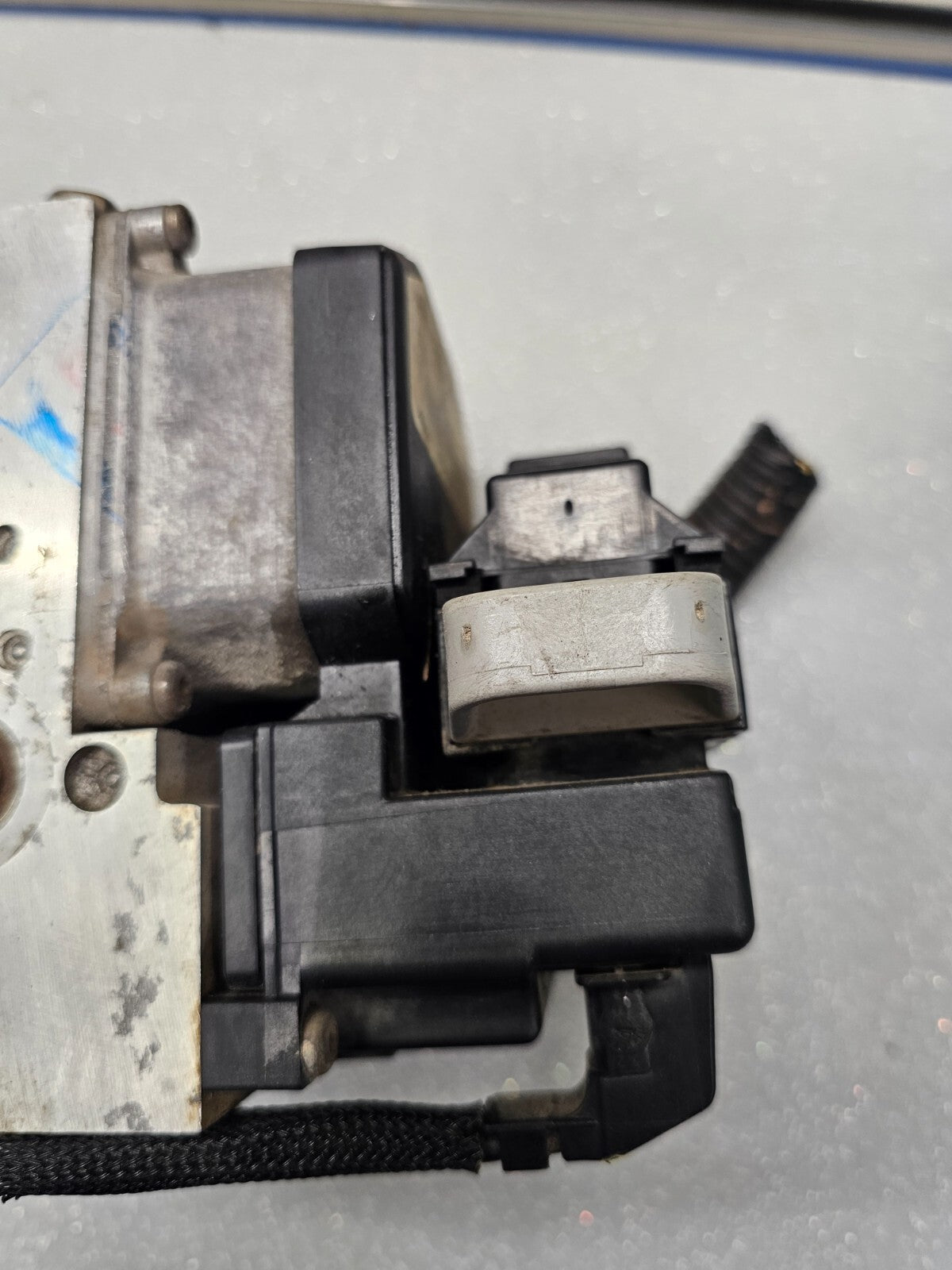 🔥1998-2002 LINCOLN TOWN CAR ABS PUMP ABS CONTROL MODULE ASSEMBLY