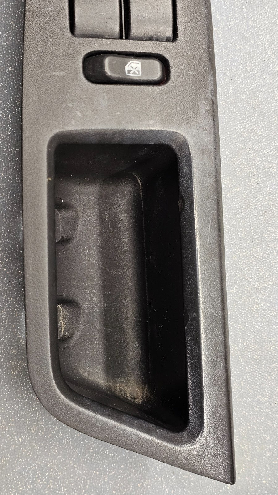 🔥09-16 CHEVY IMPALA LEFT DRIVER MASTER POWER DOOR WINDOW SWITCH BEZEL BLACK