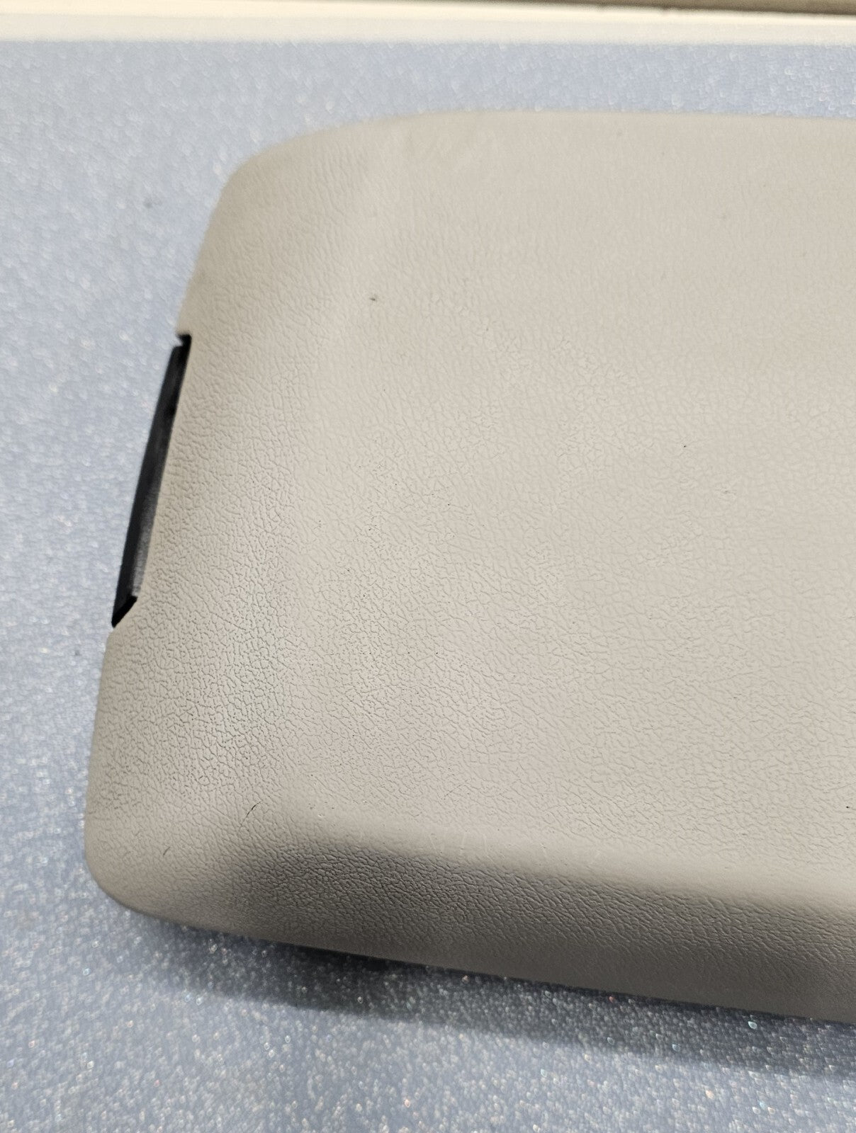 🔥05-07 Chrysler 300 Dodge CHARGER Center Console ARMREST Lid Cover TAN L28