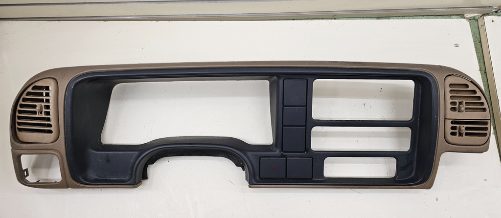 🔥95-99 Chevy GMC C/K Instrument Cluster Speedometer Dash Bezel BLACK/TAN C3