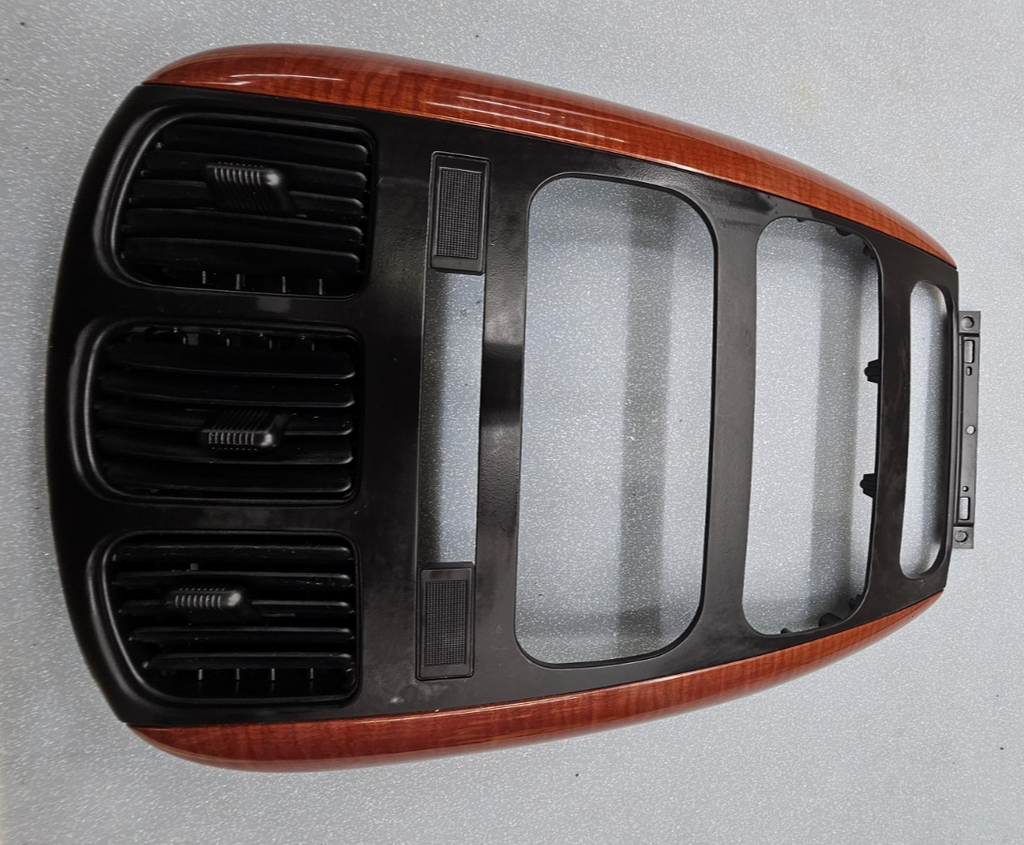 🔥01-07 Caravan Town Country Dash Radio Stereo Climate Panel Bezel Black/Wood