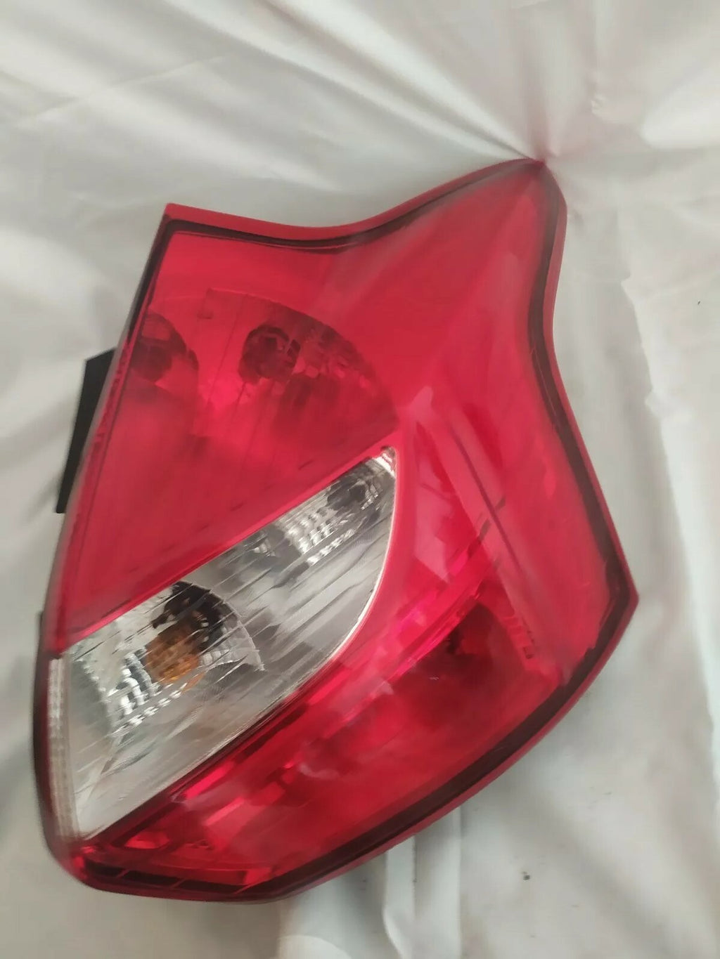 2012-2014 FORD FOCUS HATCHBACK TAILLIGHT RR PASSENGER RIGHT HALOGEN 12 13 14 OEM