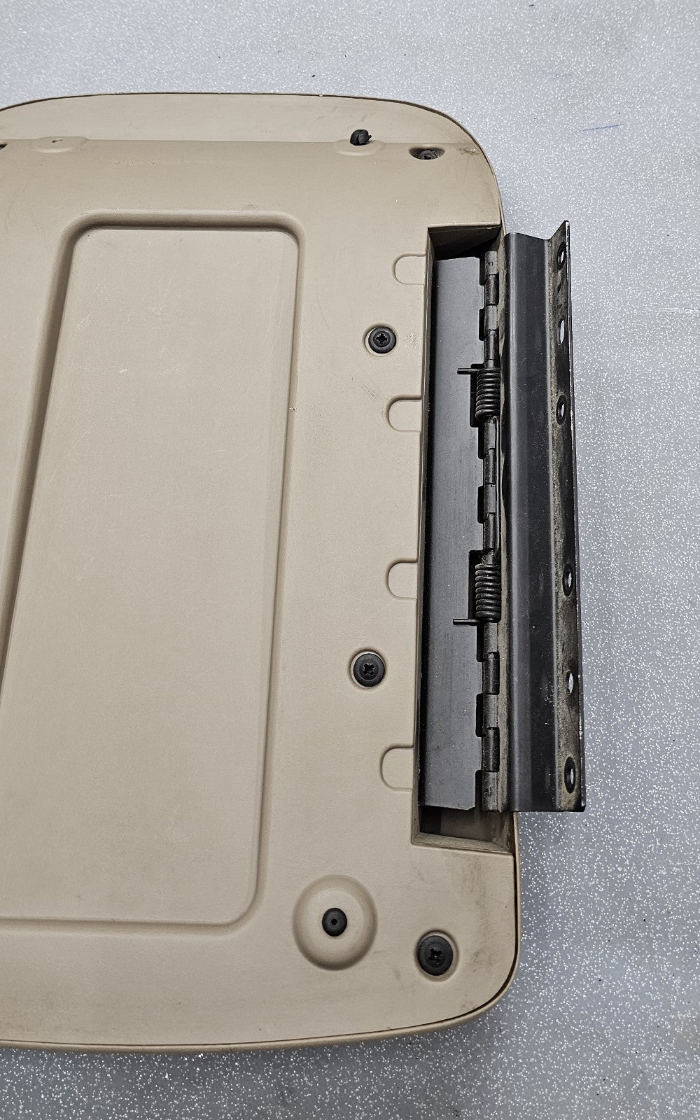 🔥03-06 Chevy SILVERADO SIERRA Center Console Armrest Lid Storage Cover TAN L8