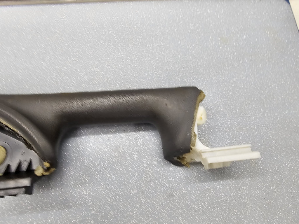 🔥03-06 Chevrolet GMC Silverado Tahoe Front Left Door Armrest Handle Graphite H2