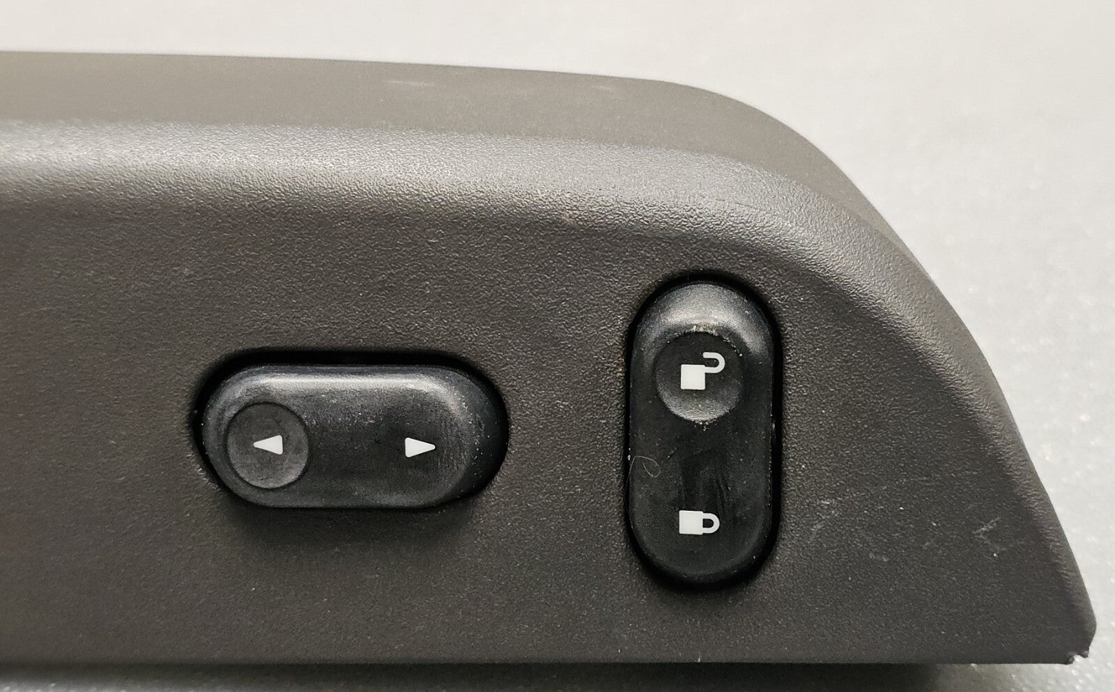 🔥02-05 Explorer Front Right Passenger Power Door Window Control Switch Black
