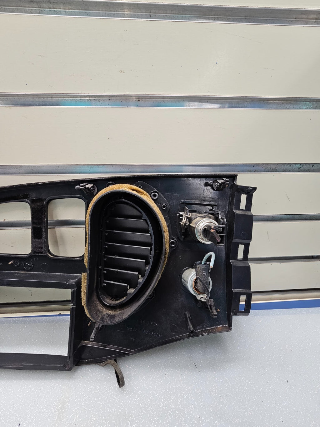 🔥97-03 Ford E-150 Econoline Dash Gauge Cluster Bezel Climate Radio Trim Black