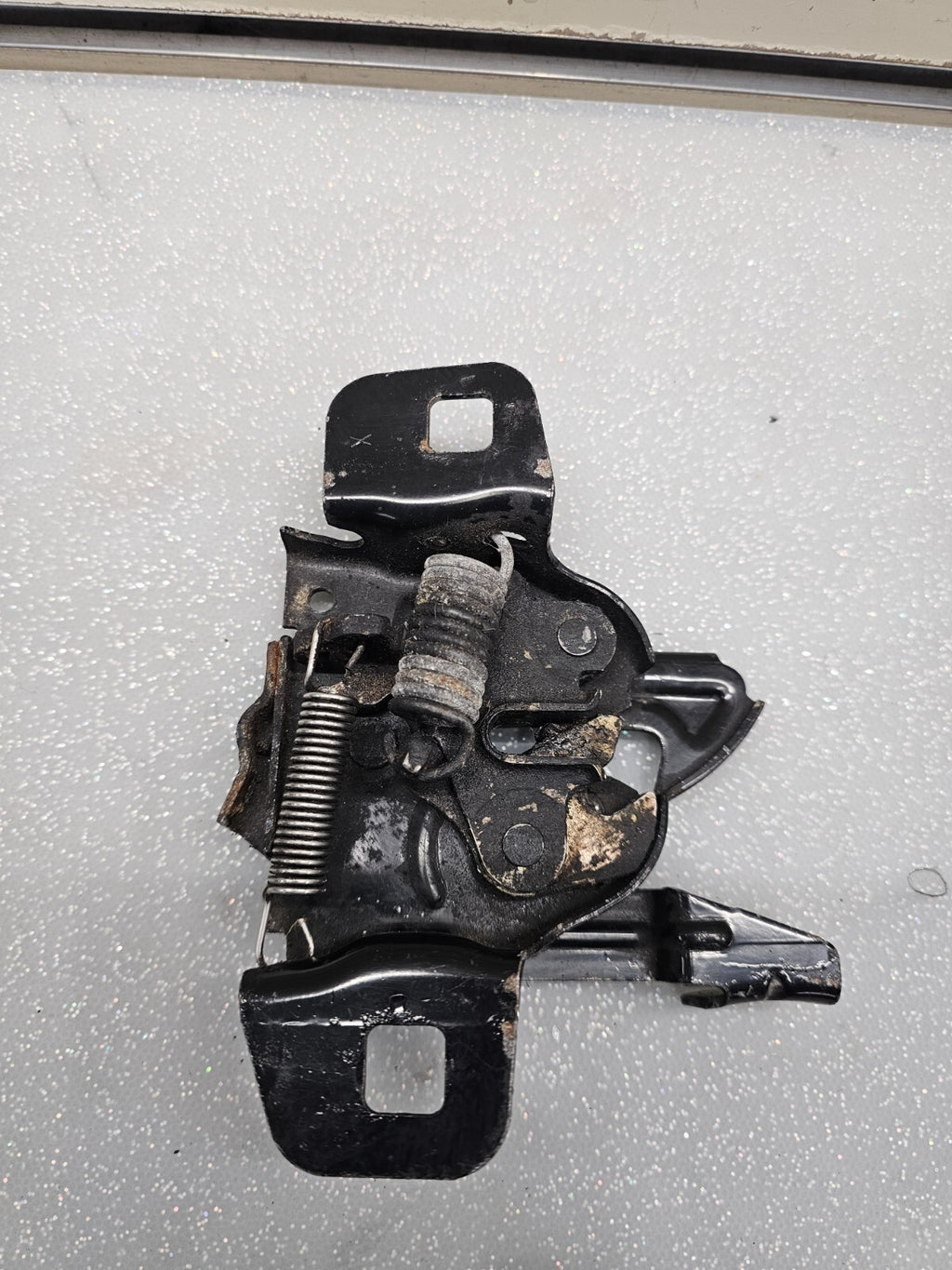 🔥2002-2007 Jeep Liberty Hood Latch Assembly OEM JL