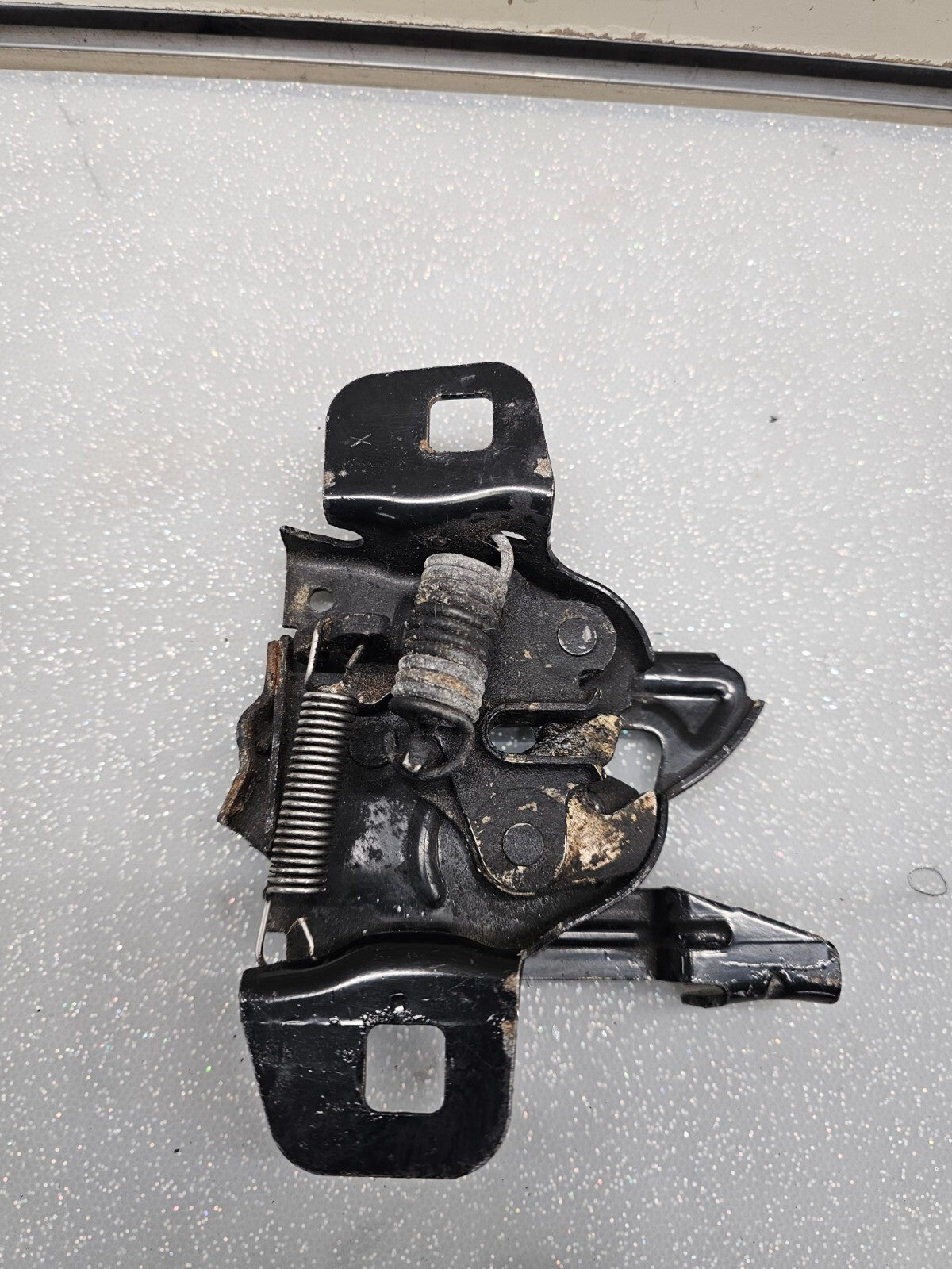 🔥2002-2007 Jeep Liberty Hood Latch Assembly OEM JL