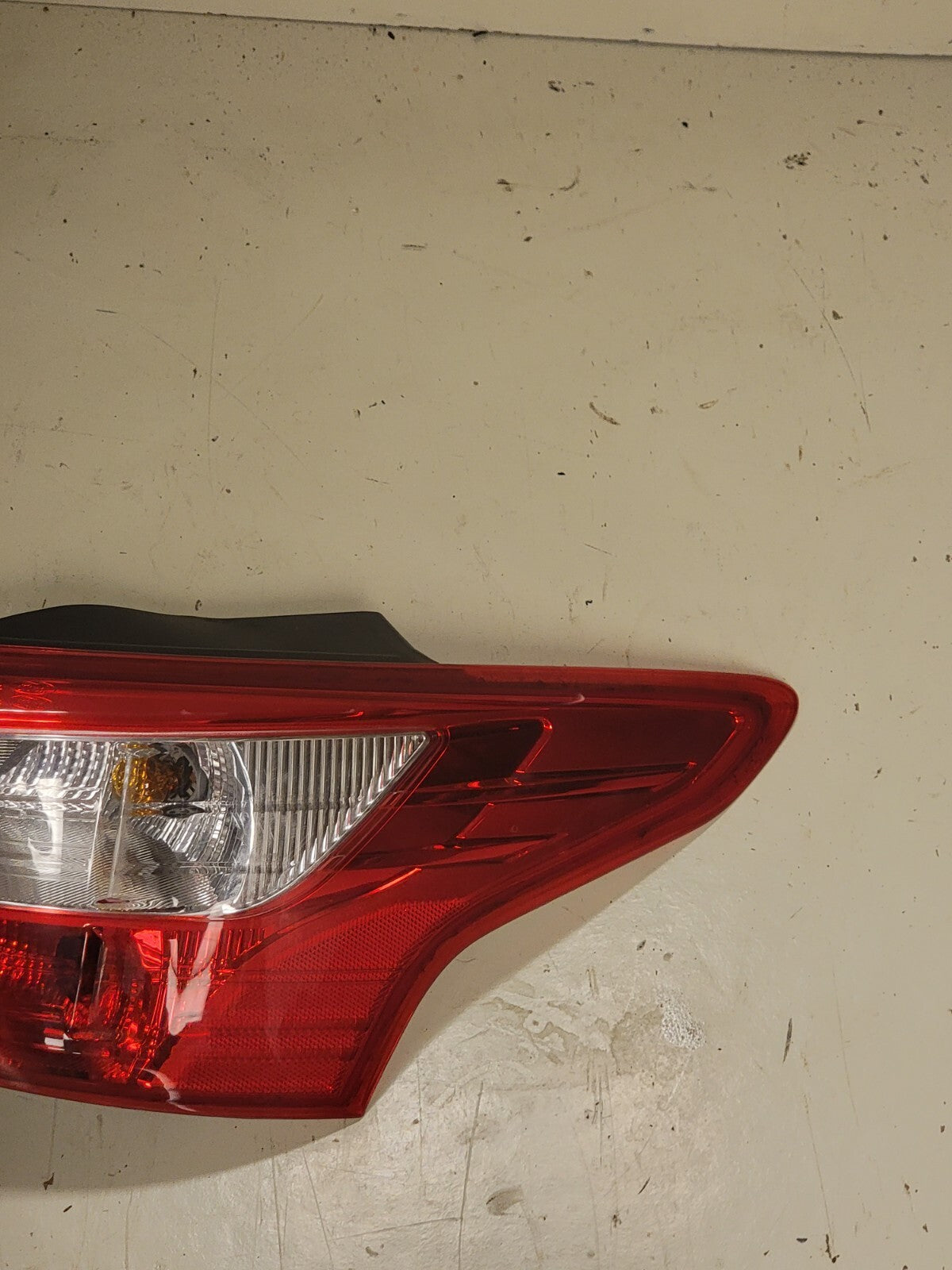 🔥2012-2014 Ford FOCUS Sedan TAILLIGHT Tail Light Lamp RIGHT