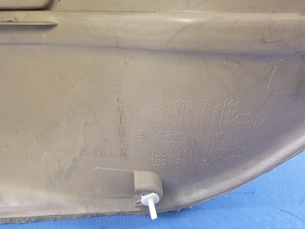 🔥1995-1999 Chevrolet GMC Silverado escalade DOOR PANEL Rear left Auto TAN  D2
