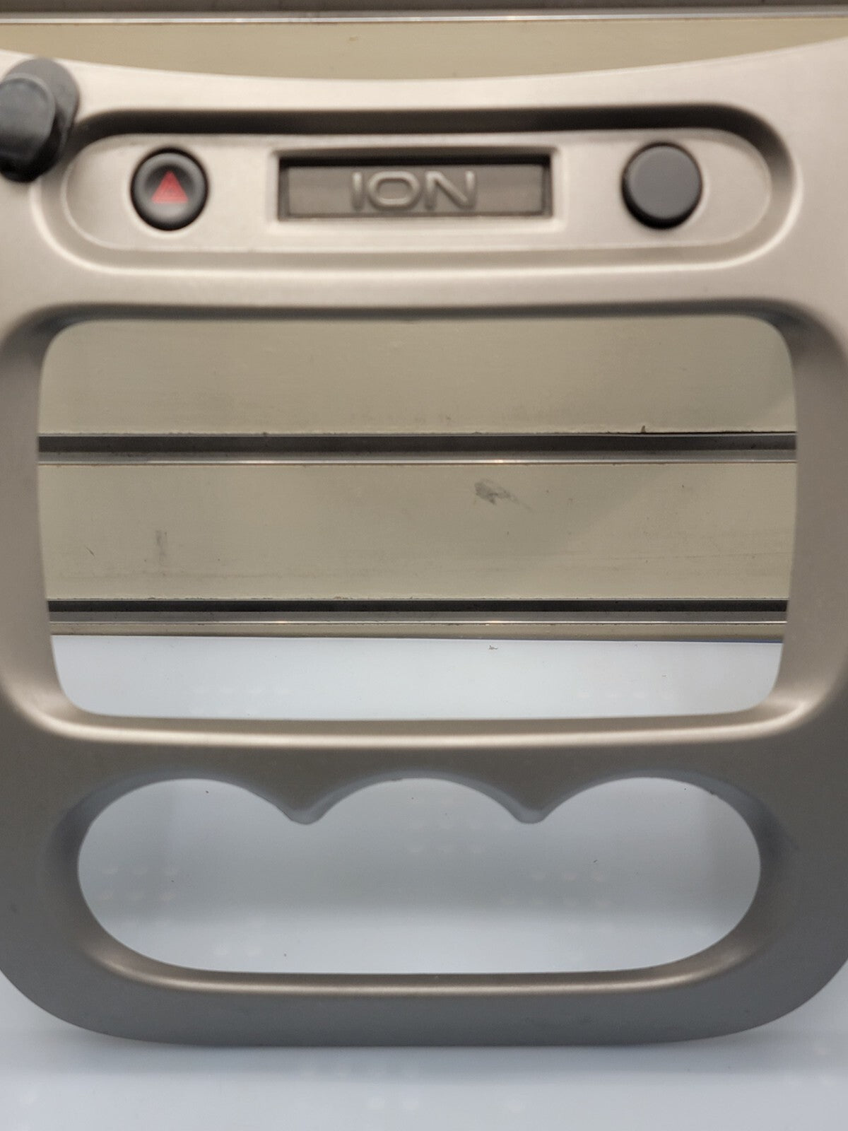 🔥2003-2007 Saturn Ion Radio AC Climate Control Bezel Assembly Vents silver