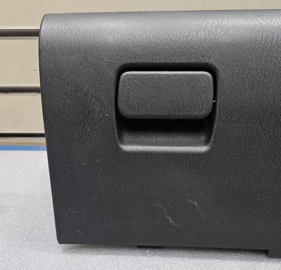 🔥99-04 Grand Cherokee WJ Dash Glove Box Assembly storage Compartment Black