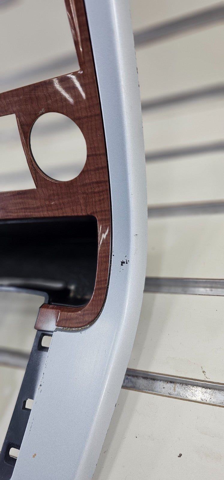 🔥07-09 Equinox Center Dash Radio Climate Surround Bezel Trim SILVER/WOOD B43